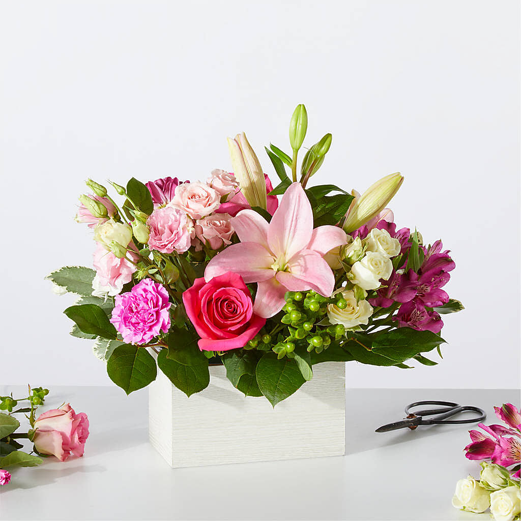 Sweetberry Box – A Florist Original – Unique Designs Llc, Fulton MO