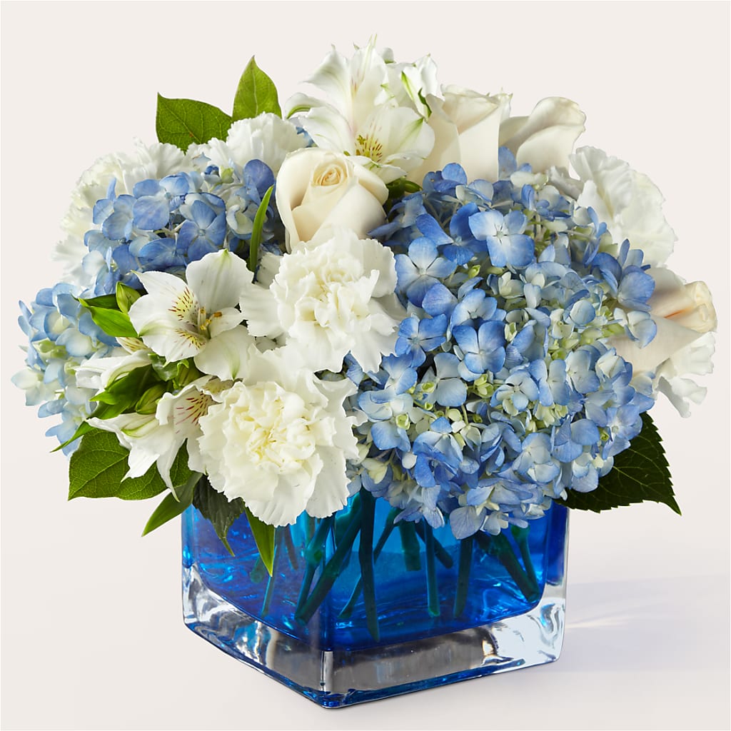 Soothing Waters Bouquet – Unique Designs Llc, Fulton MO