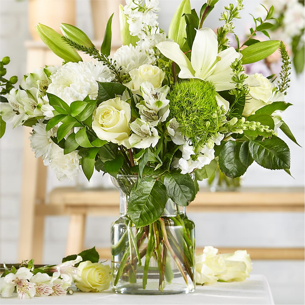 Classic Ivory – A Florist Original – Unique Designs Llc, Fulton MO
