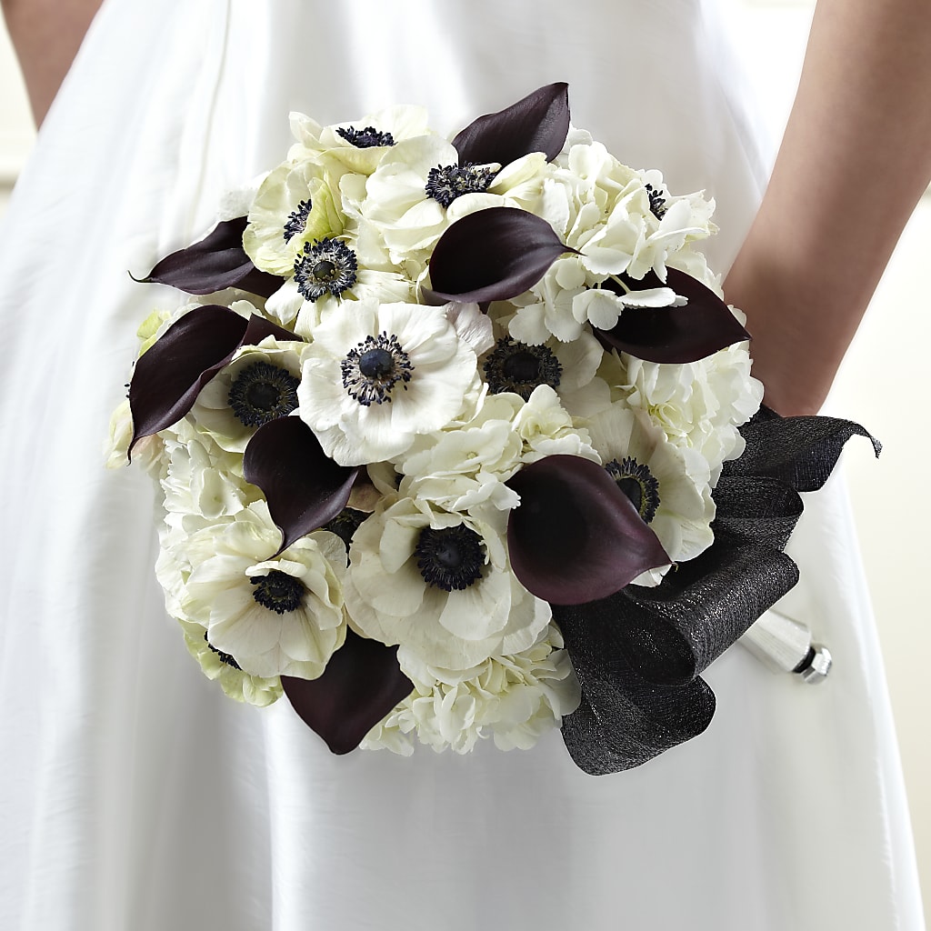 To Have and To Hold Bouquet – Unique Designs Llc, Fulton MO