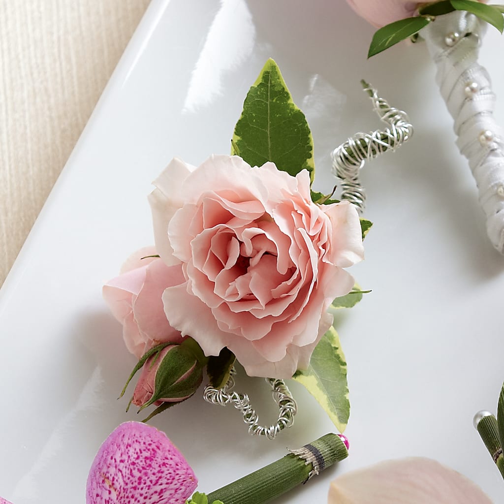 Pink Spray Rose Boutonniere – Unique Designs Llc, Fulton MO