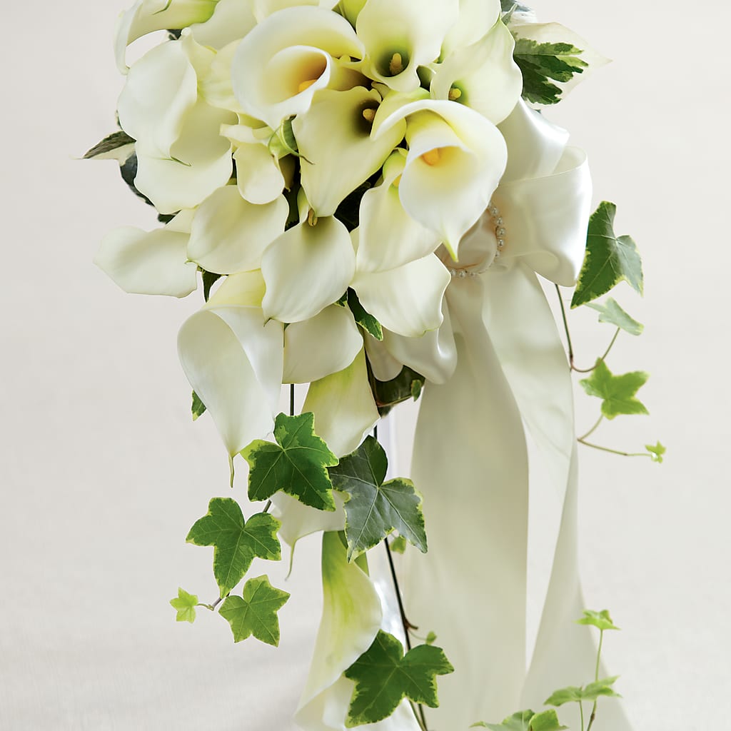 White Chapel Bouquet – Unique Designs Llc, Fulton MO