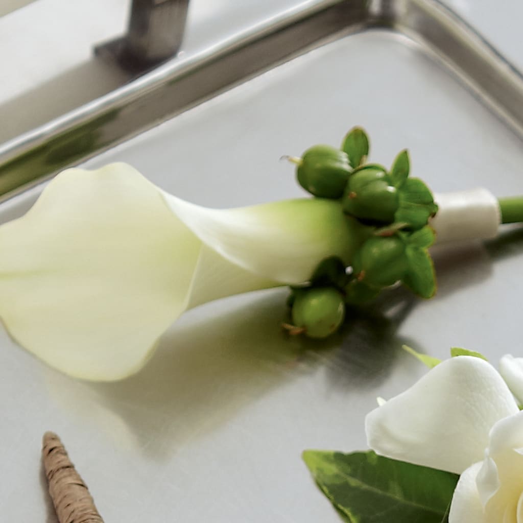 White Calla Boutonniere – Unique Designs Llc, Fulton MO