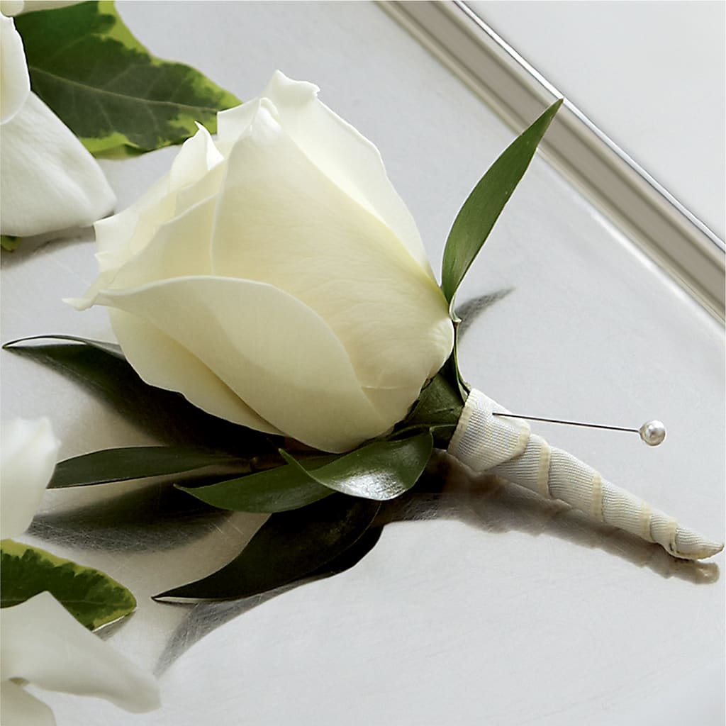 White Rose Boutonniere – Unique Designs Llc, Fulton MO