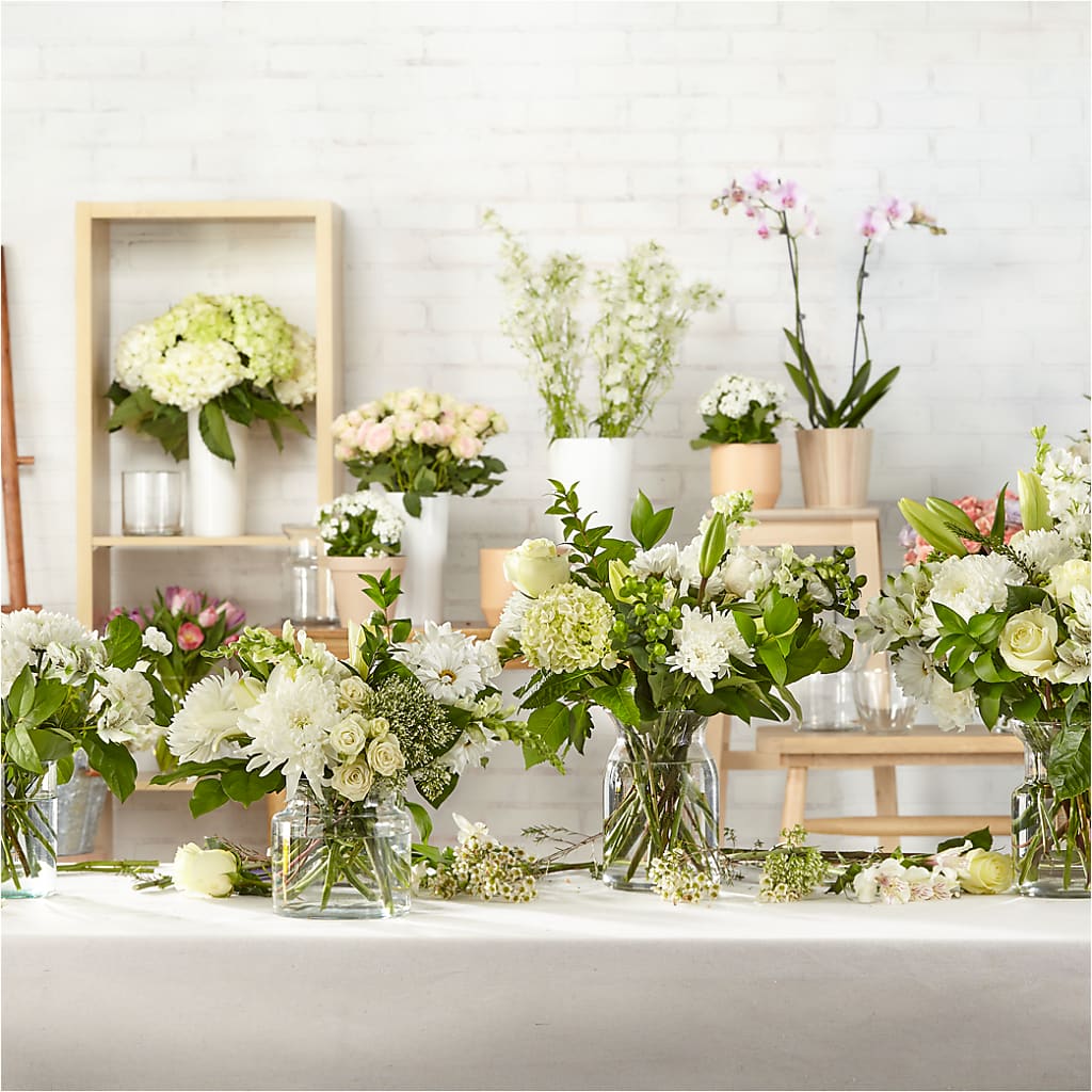 Classic Ivory – A Florist Original –  Unique Designs Llc, Fulton MO