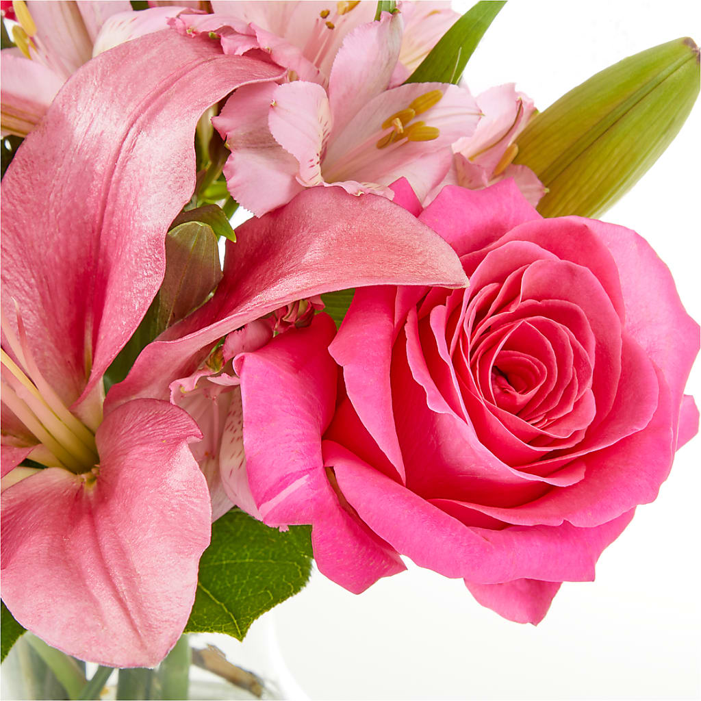 Lots of Love Bouquet –  Unique Designs Llc, Fulton MO