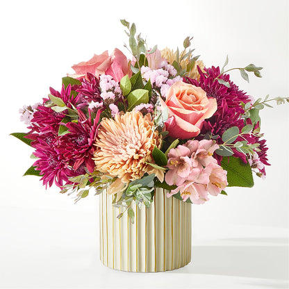Berry Cobbler Bouquet with Ivory Vase –  Unique Designs Llc, Fulton MO
